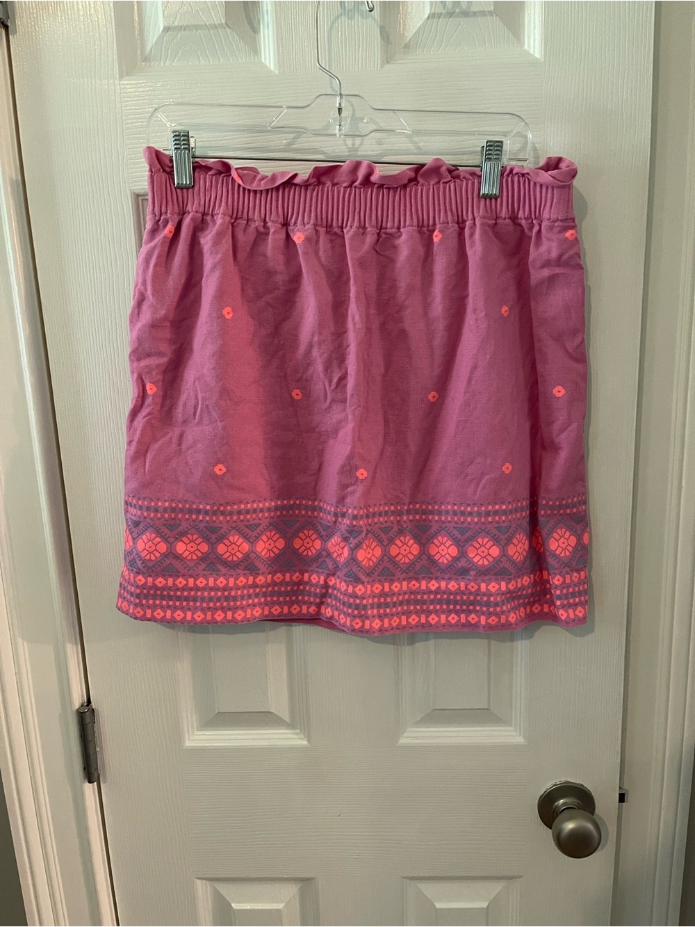 J Crew pink size 10 mini skirt with colorful print